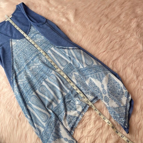 EASEL - Boho Sharktail Tank Mini Dress in Blue with Paisley - Size Small - Picture 7 of 8